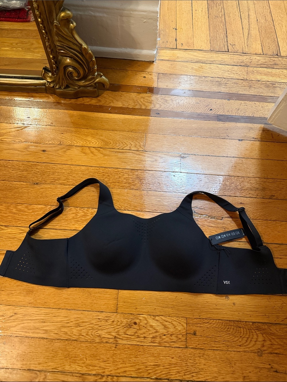 VSX Black Seamless Wireless Sports Bra with Perforated Sides